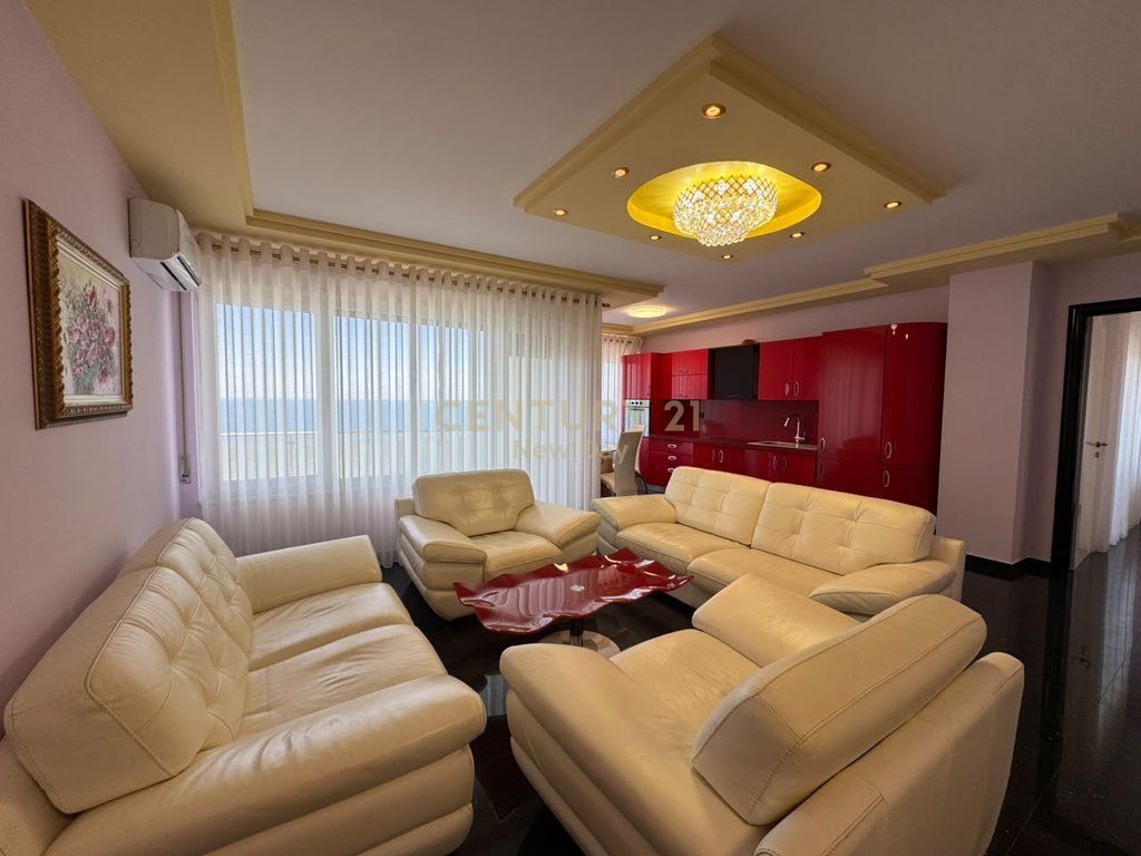 Appartamento 2+1 in Affitto a Currila, Durazzo - 900€ | 96 m²