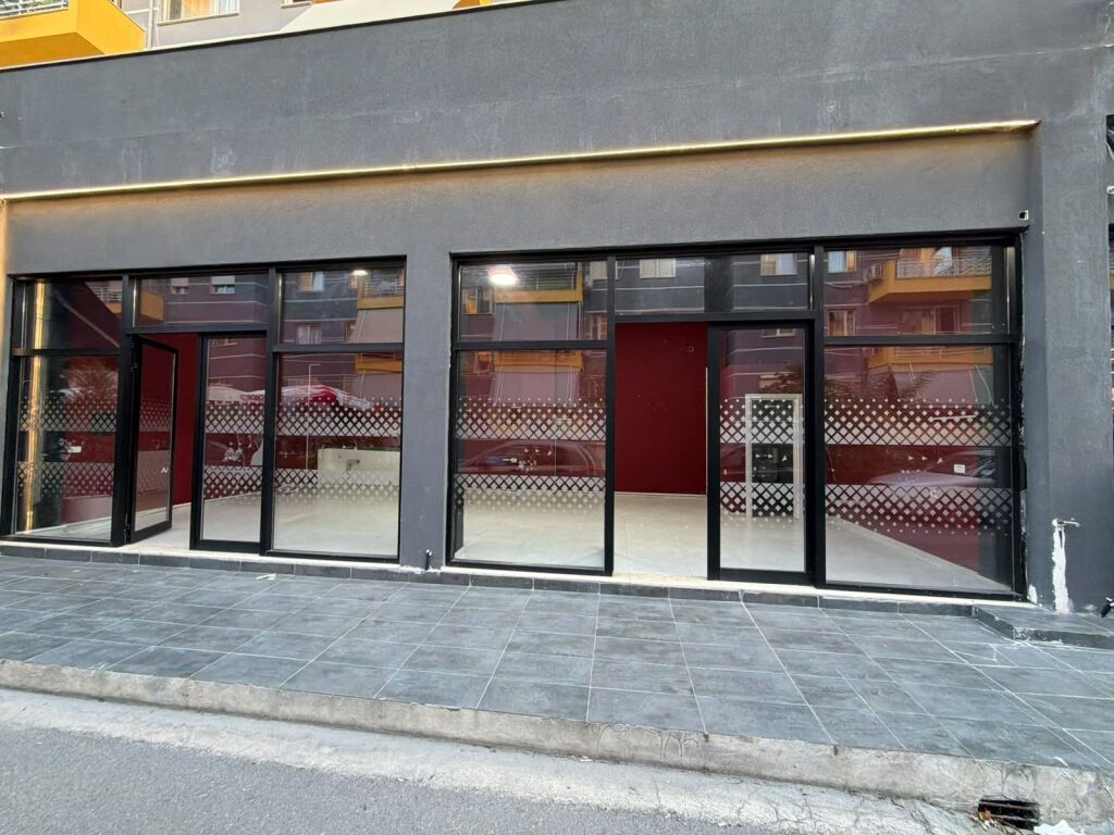 For sale, Apartment 2+1 + Garage + Service Unit, Shkoze, Tirana