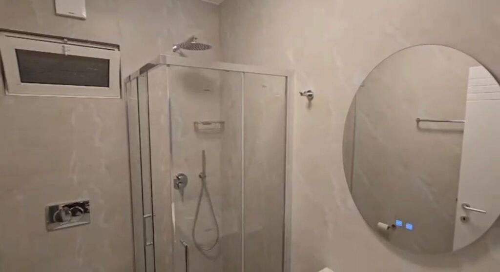 🏡 JEPET APARTAMENT 3+1+2 (140m2)  ME QIRA – KOMUNA E PARISIT
