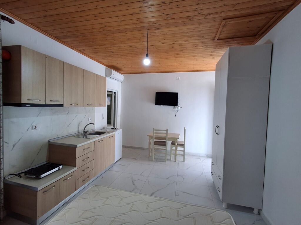 🏡 SHITET SHTËPI PRIVATE – VLORË | 3 NJËSI TË VEÇUARA | 150,000 €
