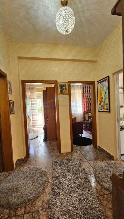 Rent, Apartment 2+1, "Eftali Koci" School, Durres 450 €