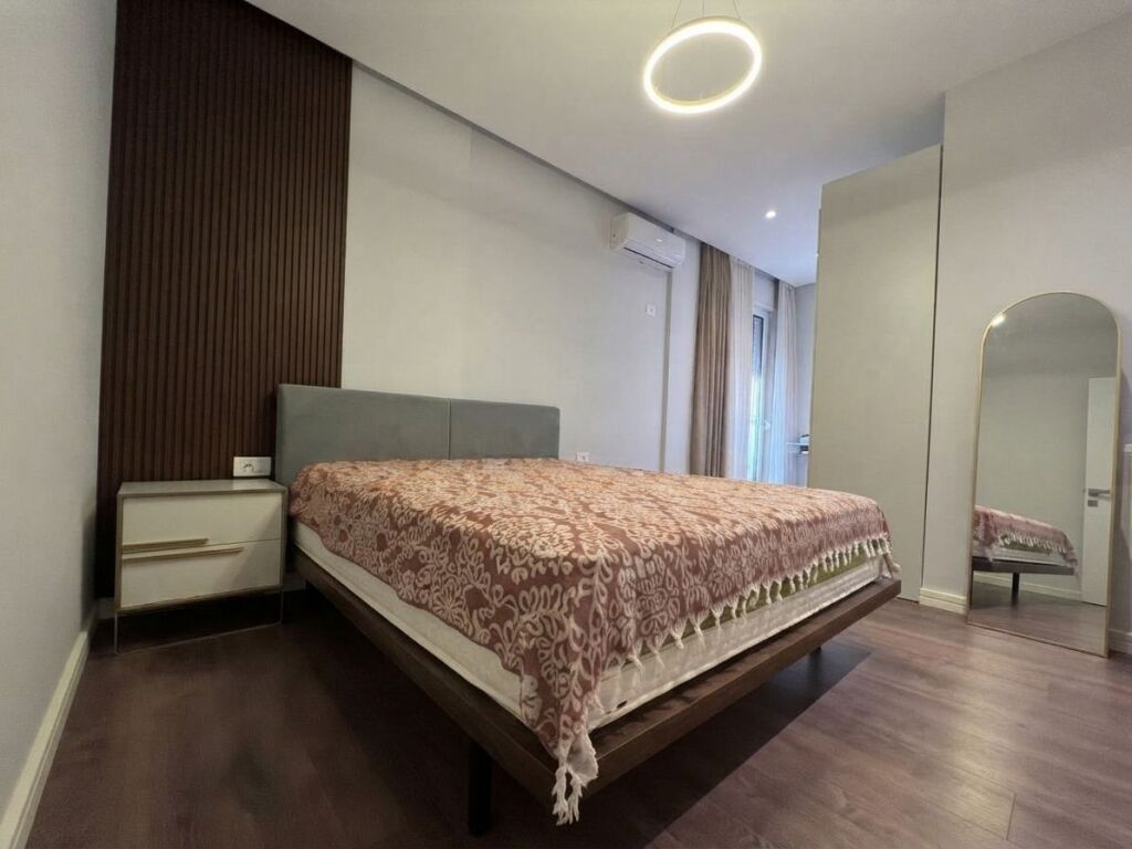 For sale, 2+1 apartment, Dry Lake, Tirana.