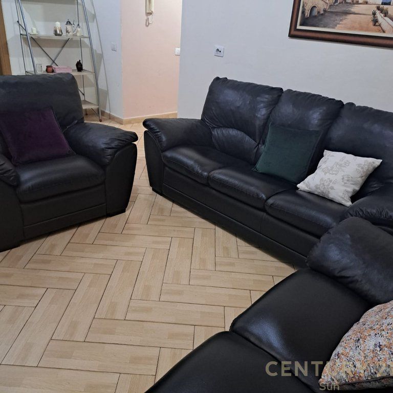 2+1 Apartment for Rent on Kavaja Street!