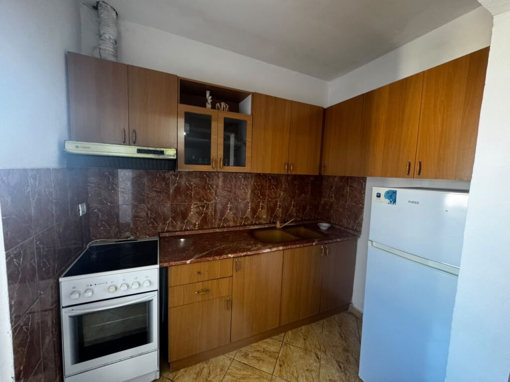 Appartamento 1+1 in affitto – Via Dibres, commissariato n. 4 !