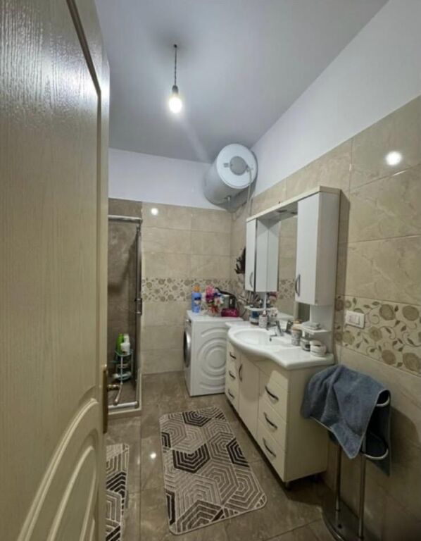 Affittasi appartamento 2+1 vicino alla rotatoria ad Astir!
