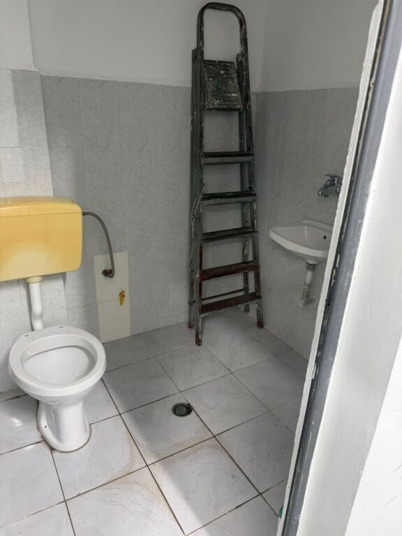 Sale | Ambjent Biznesi | Rruga e Dibrës | 304000 €