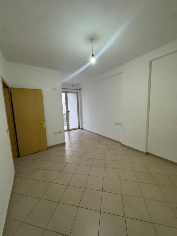 Shitje | Apartament 2 + 1 | Yzberisht | 144400 €