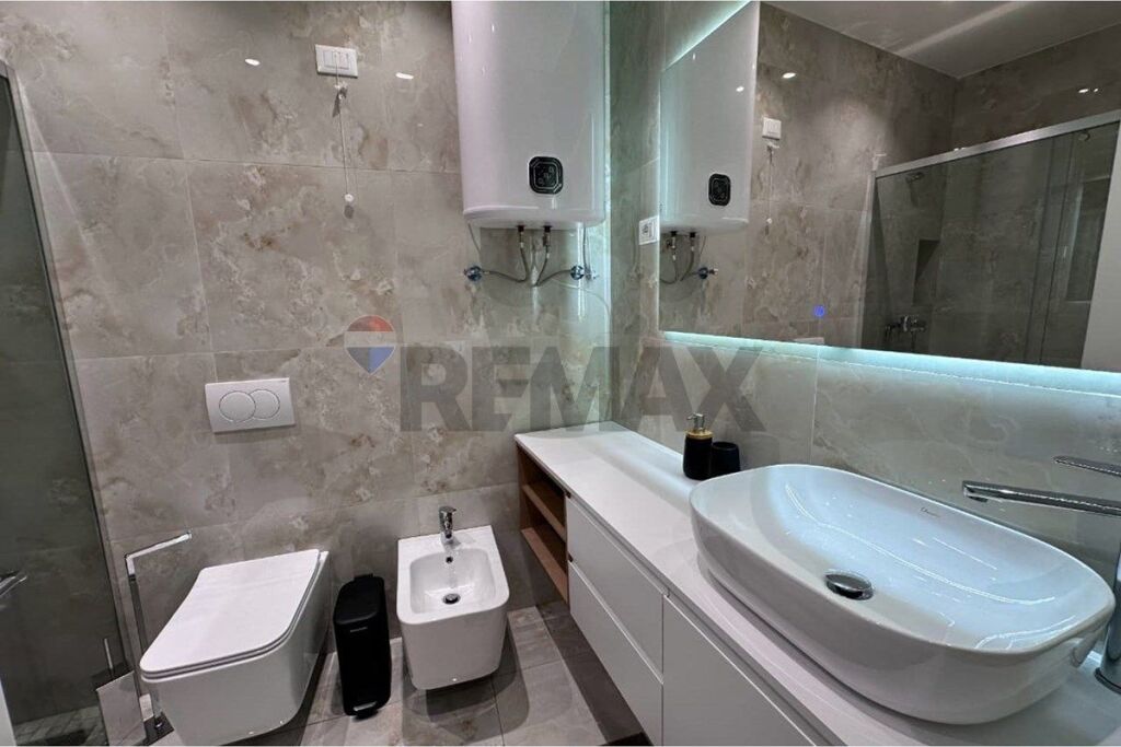 Appartamento 2+1+2 in affitto Lake View