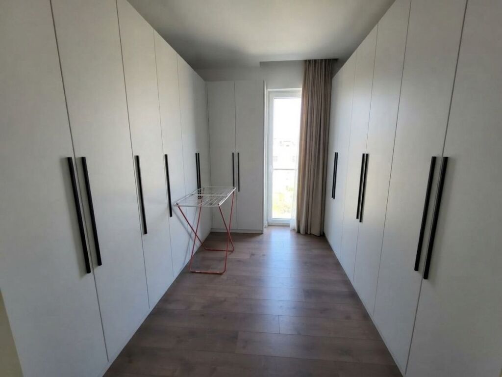 For sale, 2+1 apartment, Dry Lake, Tirana.