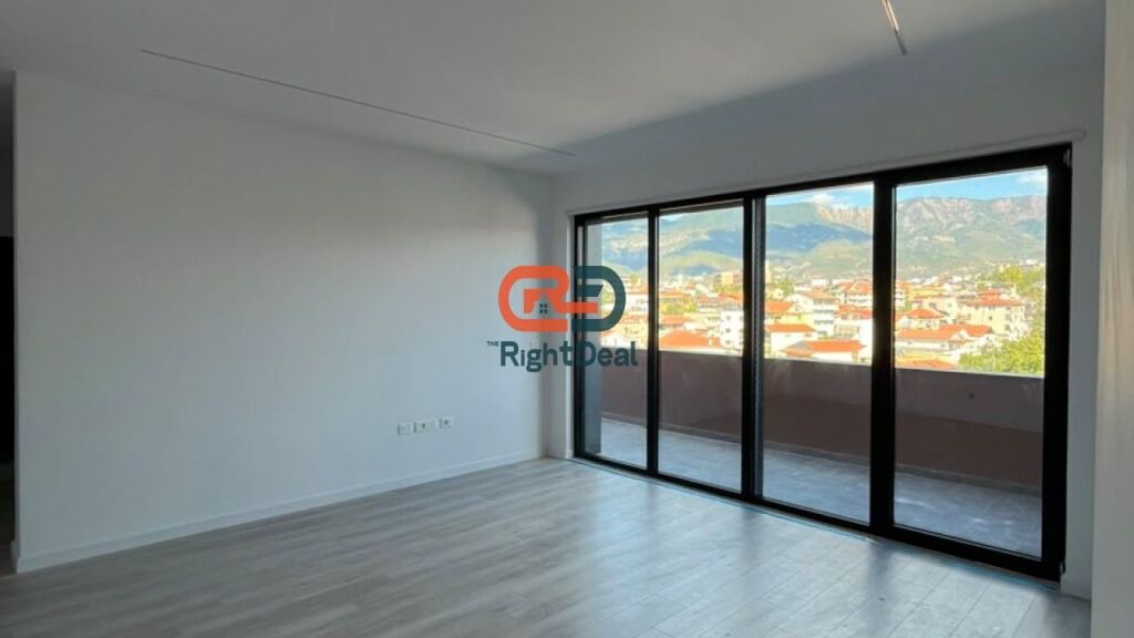 Near the Electric Market, Apartment 2+1 For Sale With Parking Space !!!