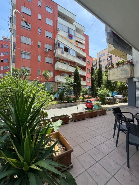 BUSINESS PREMISES FOR SALE IN FRESKU