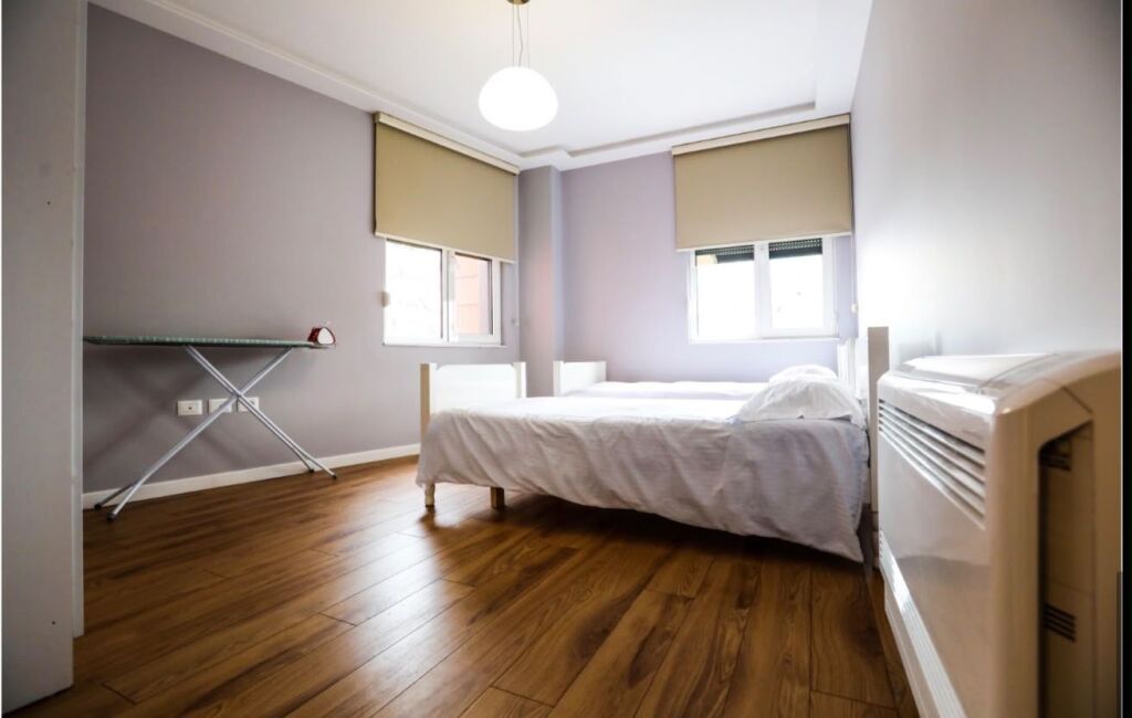 Apartament me qera 2+1+2 Perballe Toptanit