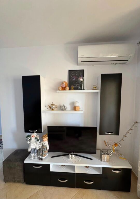 Appartamento in affitto 2+1+2 presso il palazzo Syri Tv ad Astir  ID 5725