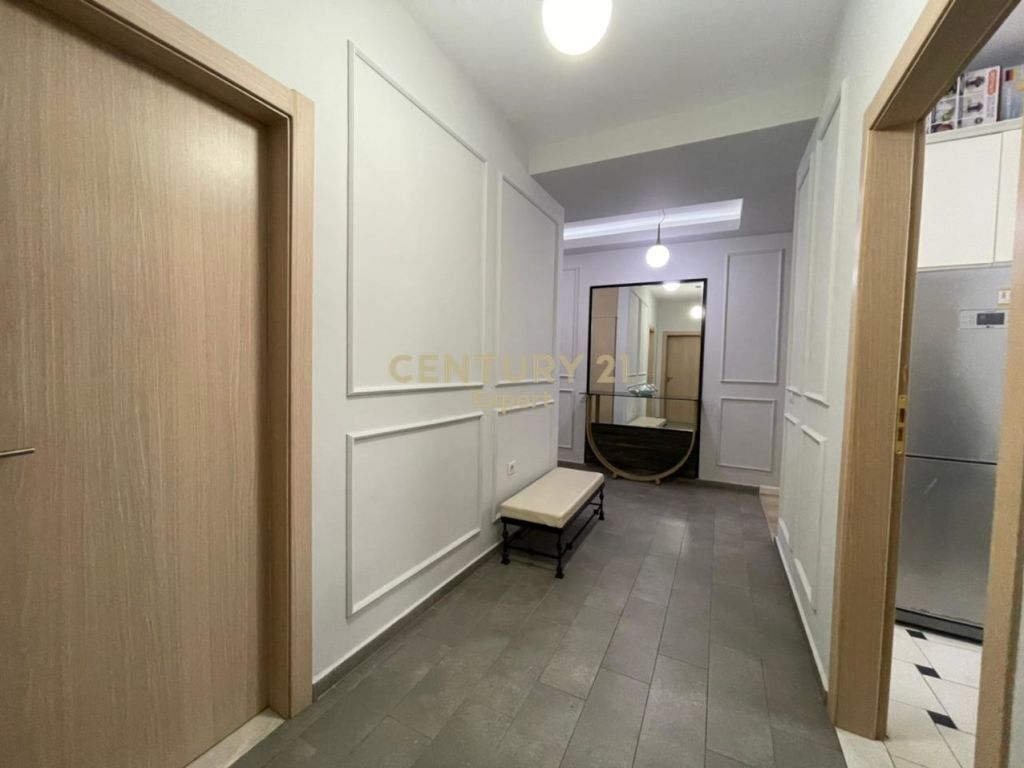 APPARTAMENTO 2+1+2 IN AFFITTO – VIA KAVAJËS, TIRANA