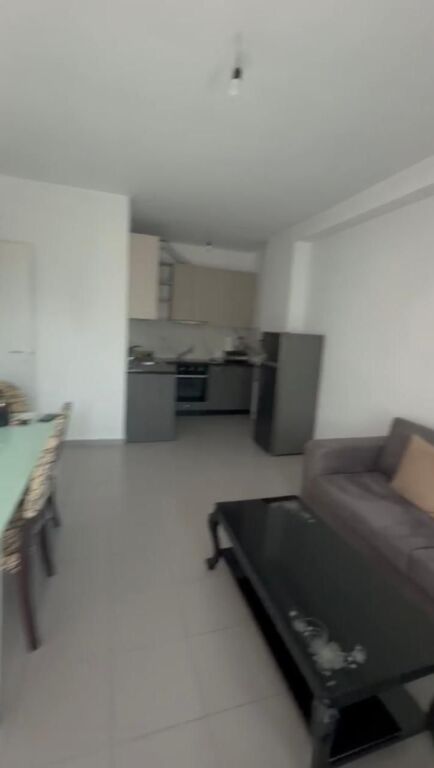 Apartament me qera 1+1, Astir, prane bar Artistit!!