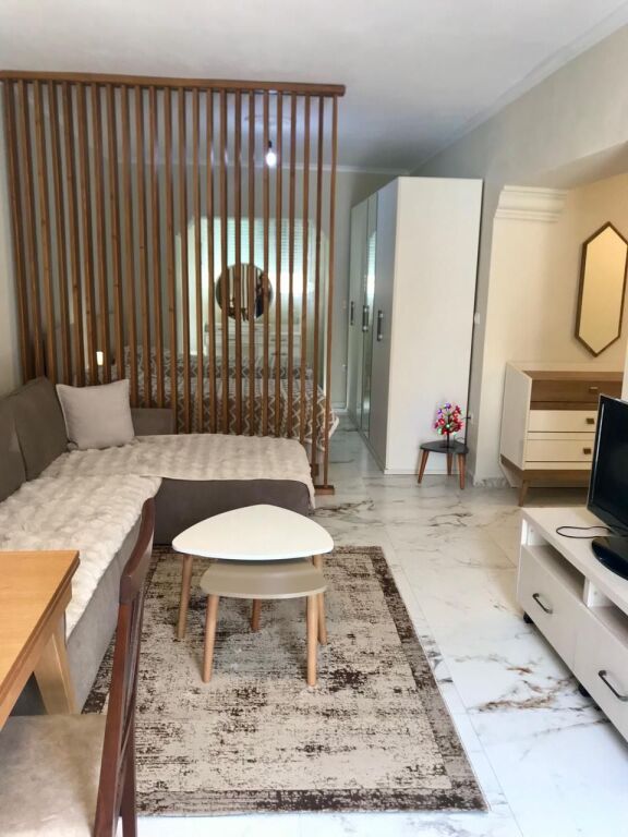 🏡 JEPET ME QIRA – APARTAMENT 1+1,VLORE