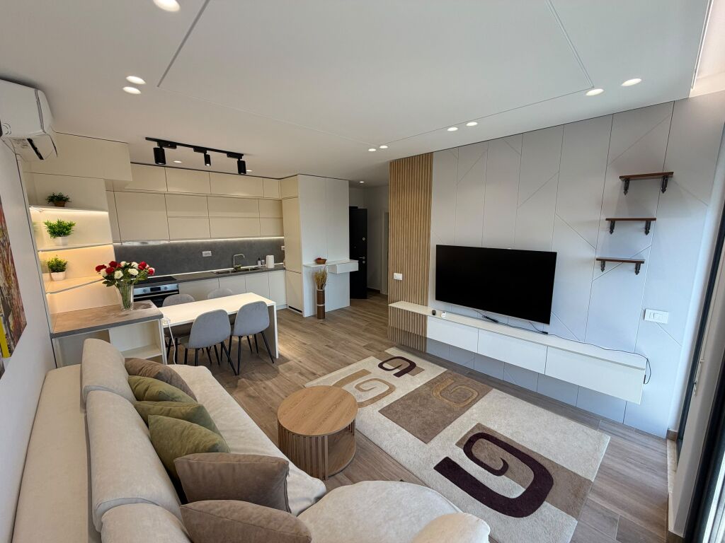 Apartament me qera 2+1 Selvia