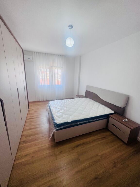 🏡 JEPET ME QIRA – 2+1 | PAS SQUARE 21