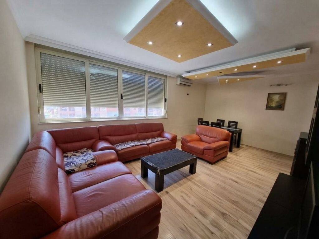 Qira,Apartament 3+1,Komuna e Parisit,Tirane.
