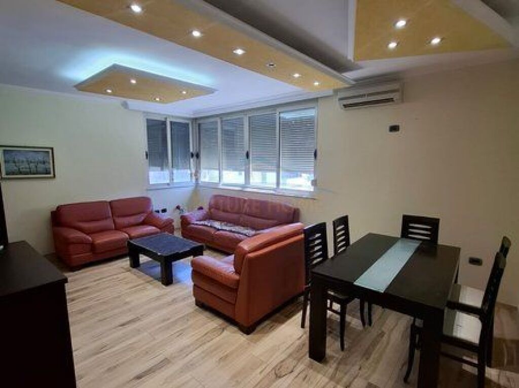Qira,Apartament 3+1,Komuna e Parisit