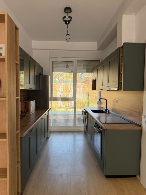 Jepet me Qira Vilë 3 katëshe tek ABA Kontakt Residence