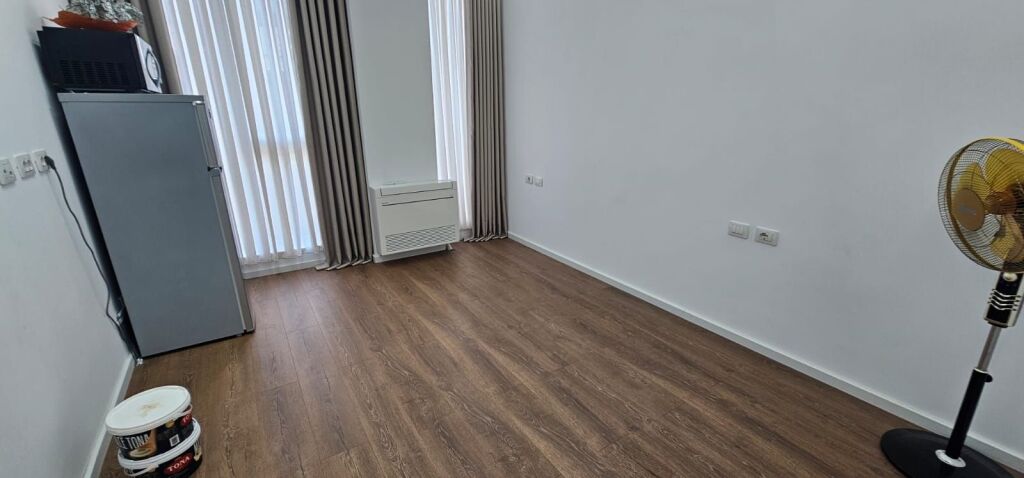 🏙️ SHITET APARTAMENT 3+1+2 – BULEVARDI I RI, TIRANË