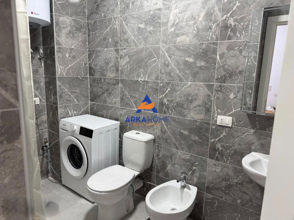 AFFITTASI APPARTAMENTO 2+1+BALCONE "RRUGA E DIBRES" 70.000 LEKE