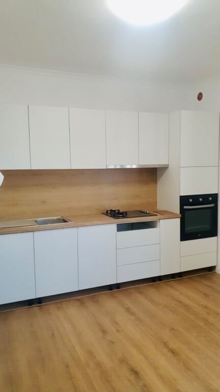 Qera, Apartament 2+1, Pas Square 21, Tirane