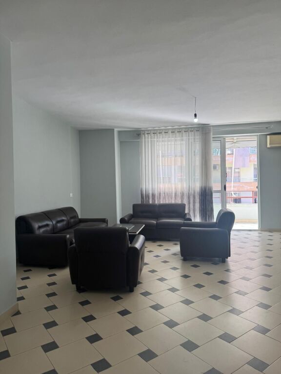 VENDESI 2+1 A ASTIR