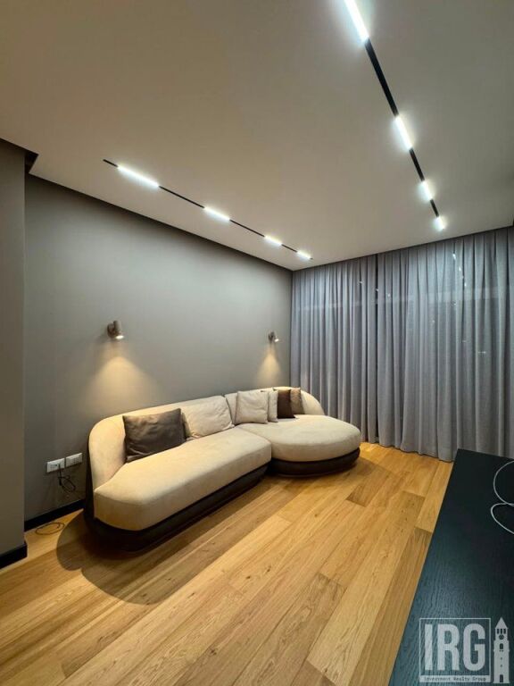 APARTAMENT 2+1+2+ GARDEROBE PER SHITJE: KIKA 2, KOMUNA E PARISIT