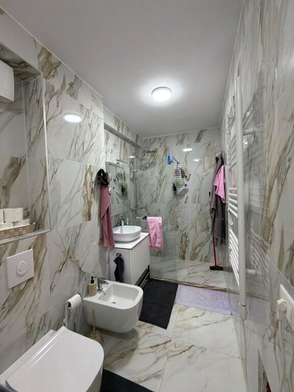 For sale, Apartment 2+1 + Garage + Service Unit, Shkoze, Tirana