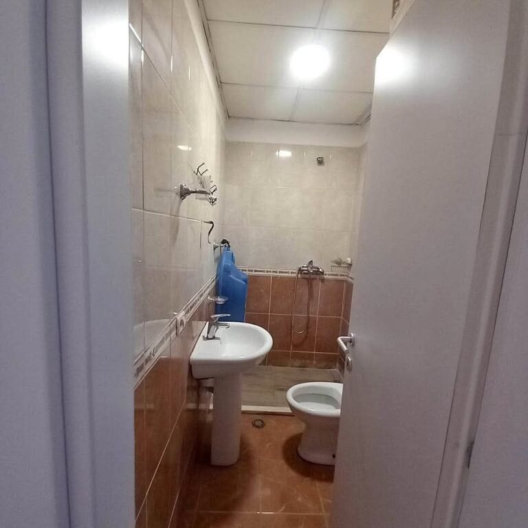 Affittasi Appartamento 2+1+2 - Astir, Tirana