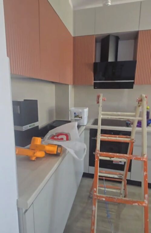 Jepet apartament 2+1 me qira tek Dollari , Qender , Sheshi Skenderbej.