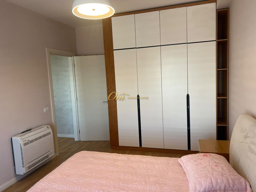 RRUGA PANORAMA APARTAMENT PER QERA 1+1