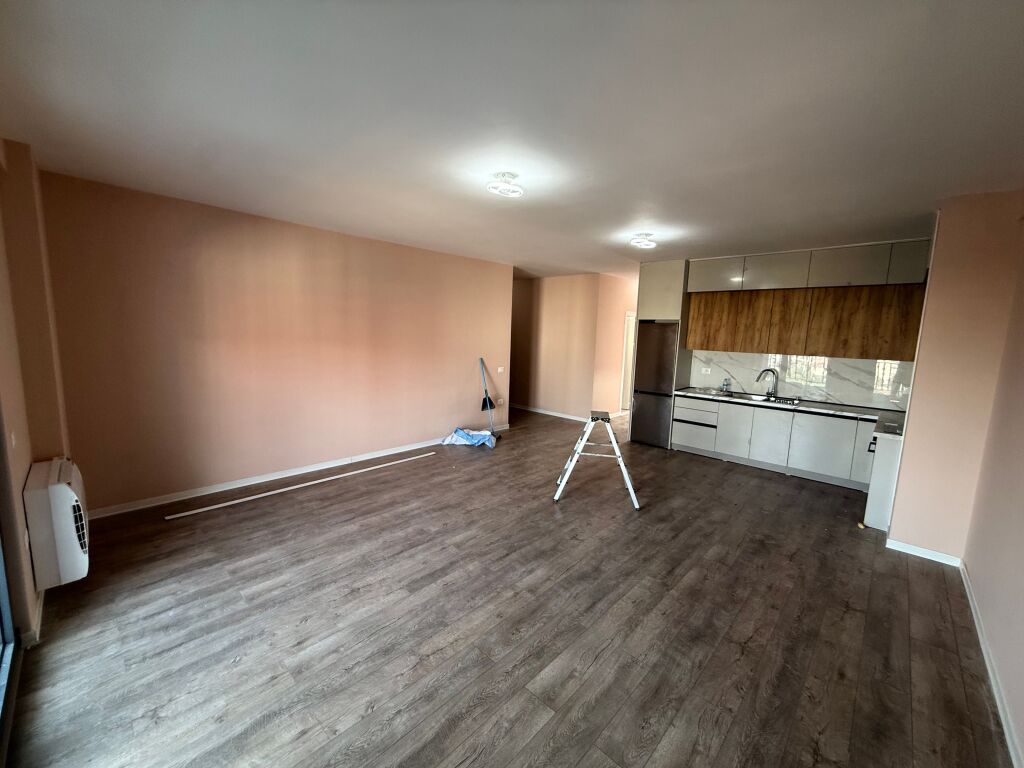 📣 QERA Apartament 2+1 Me 2 Tualete Dhe Ballkon 📍 Prane Bulevardit Te Ri ✨