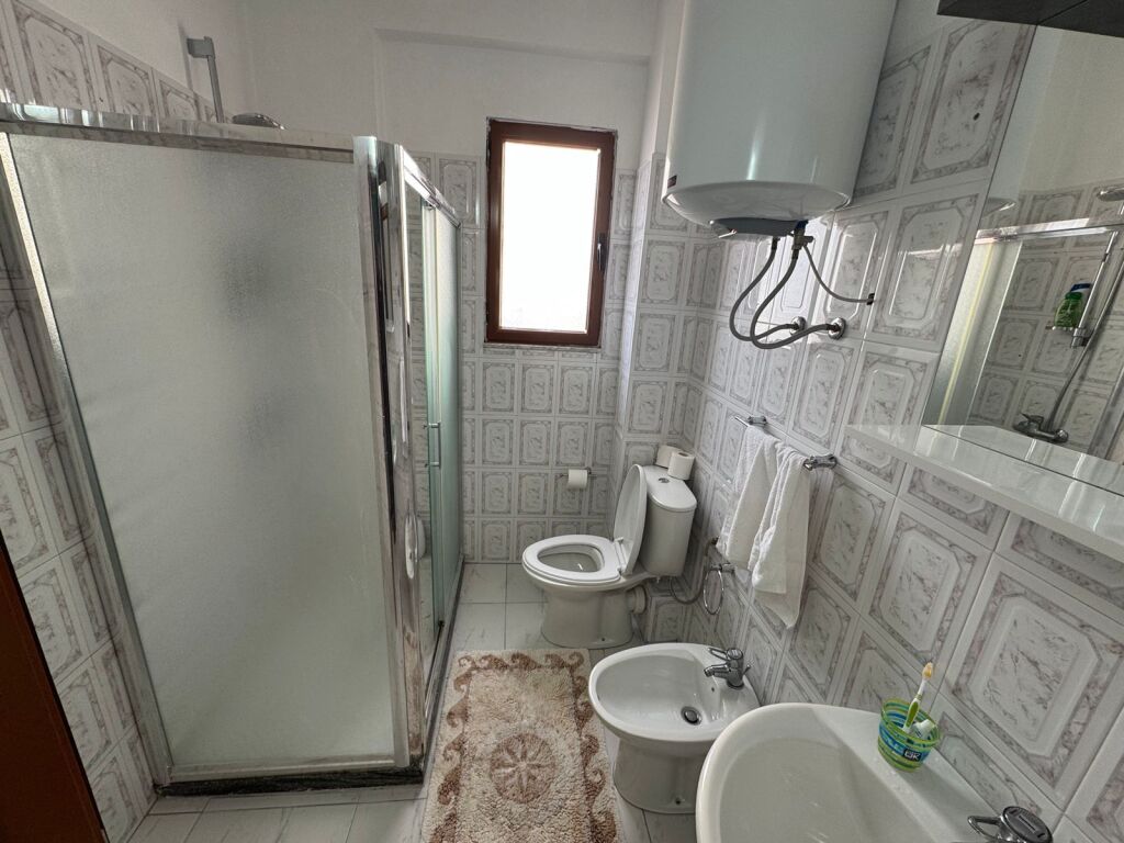 FOR RENT APARTMENT 2+1+2 AREA OF THE FORMER DISTRICT, DURRES