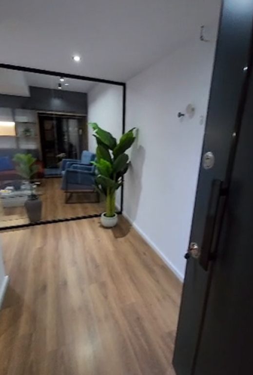 Shitet Apartament 1+1 tek Kompleksi Square 21, Tiranë