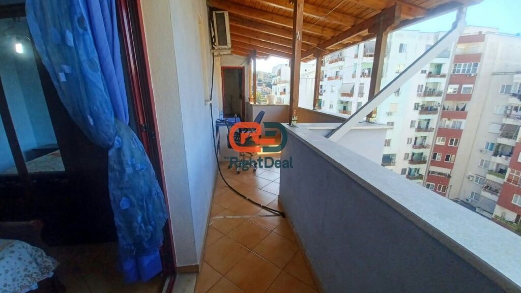 Ne Misto Mame, Shitet Apartament 2+1, Mundesi Ideale Banimi Ose Investimi !!!