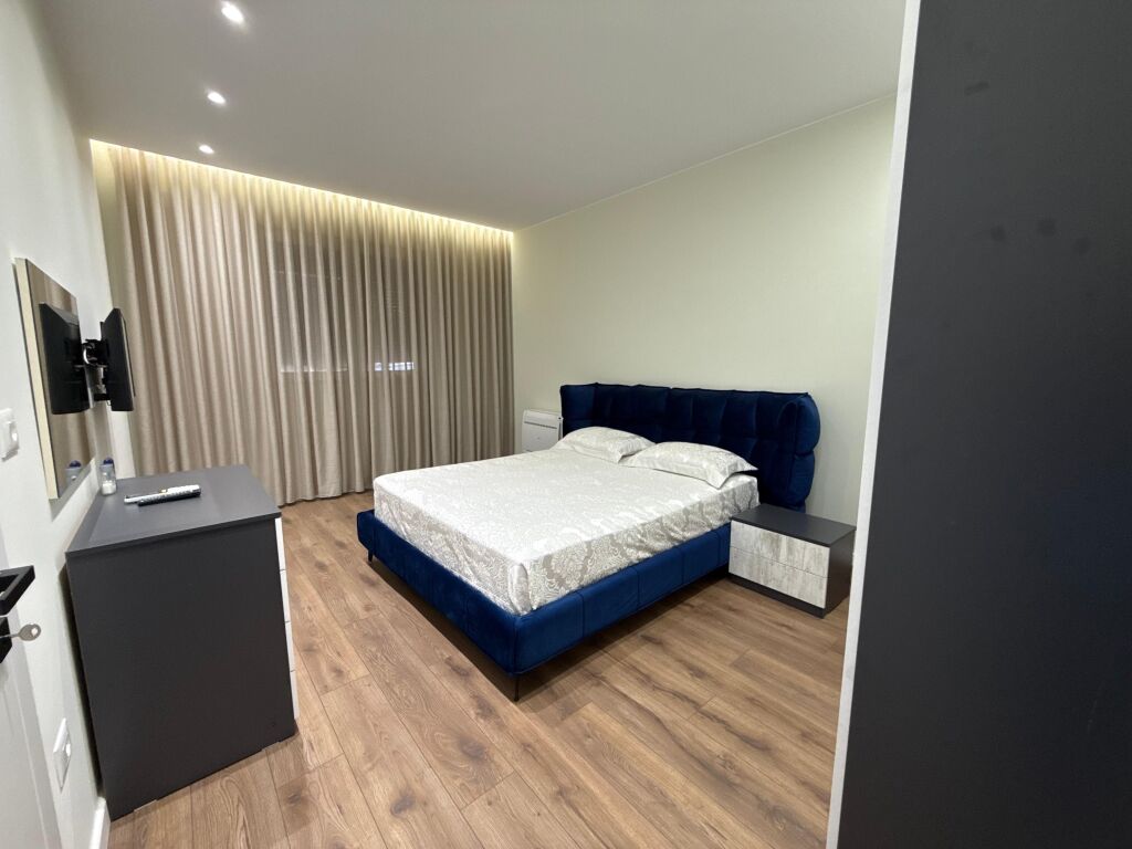 JEPET ME QIRA SHTËPI 2+1 + DEPO | 105 m² | MATERNITETI I RI, TIRANË
