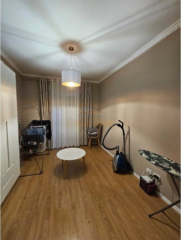 Shitet, Apartament 2+1, Univers City, Tiranë . DB74987