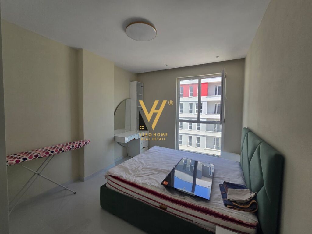 JEPET APARTAMENT 1+1 ME QERA TE UNIVERS CITY, QTU 45.000 LEKE