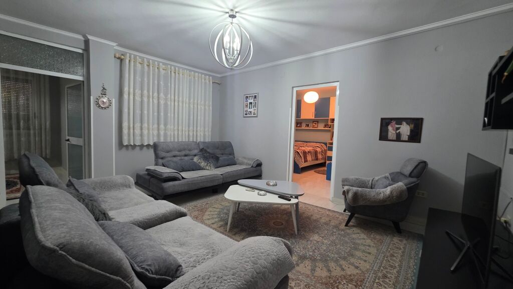🏡 SHITET 3+1 + KUZHINË MË VETE         DON BOSKO – TE VIVA MARKET   