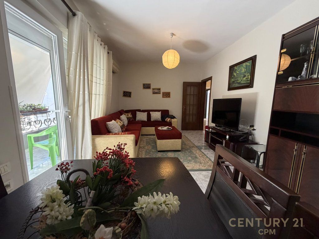 Appartamento 2+1 in Affitto nel Centro di Tirana! 85.000 Lek /Mese