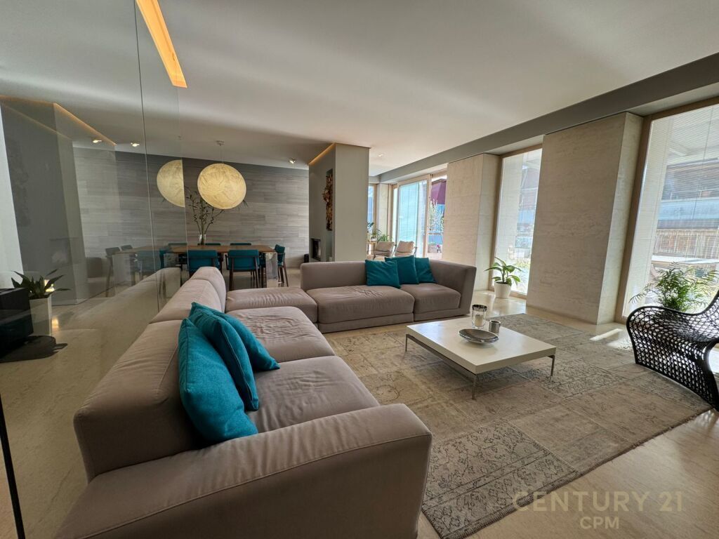 Penthouse 3+1+2+ 2 parking spaces for sale!