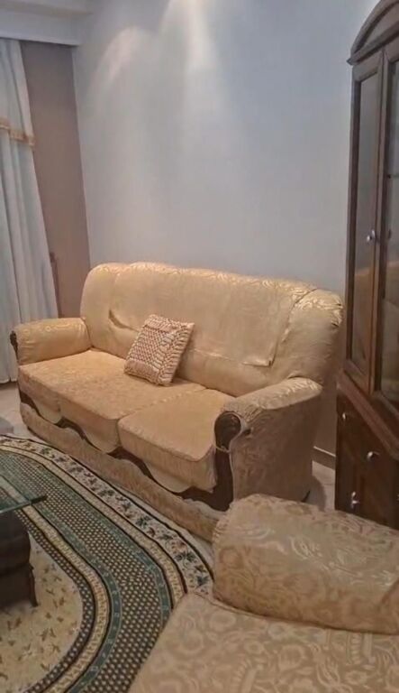 Qera | Hyrje Private 1 + 1 | Qytet Studenti – Rruga Gramoz Pashko | 600 €/muaj