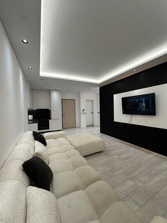 VENDESI APPARTAMENTO 2+1+2 VLORE 320.000 EURO FH-96118
