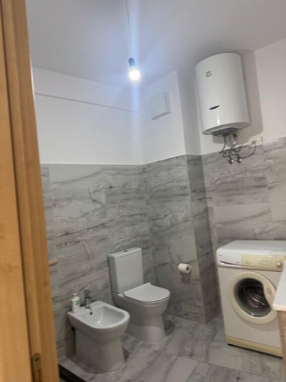 VENDESI 2+1 A ASTIR