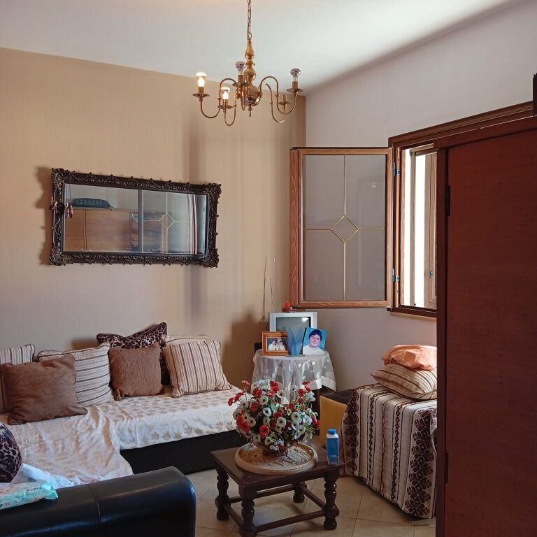 Vila për shitje