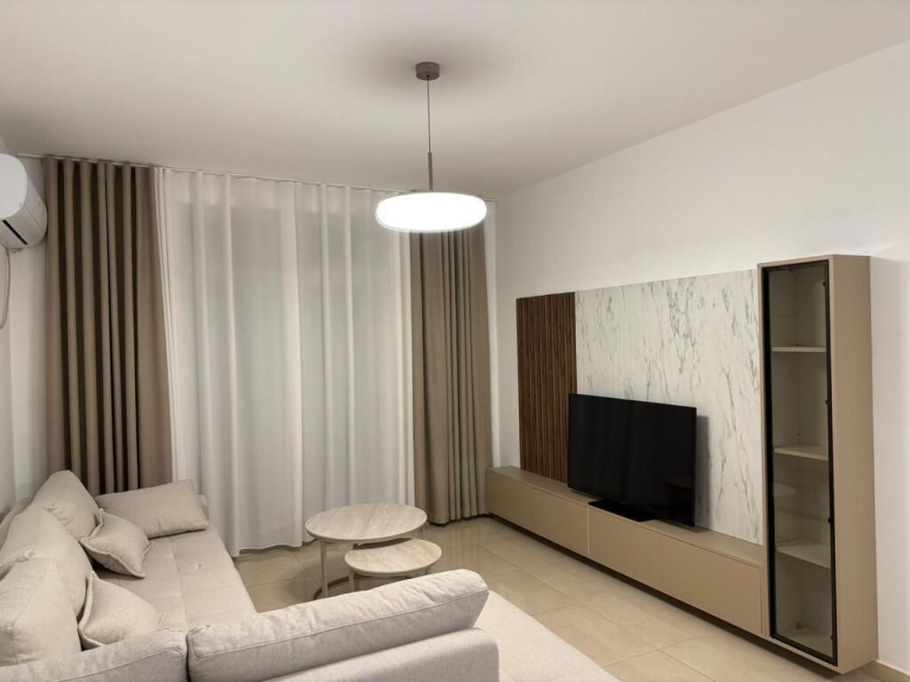 Appartamento 2+1 in affitto Via Dibra !