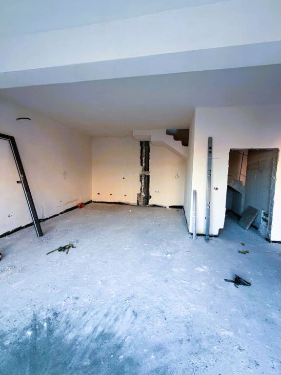 Shitet Tripleks  tek Rezidenca Kodra e Diellit 2, Tiranë